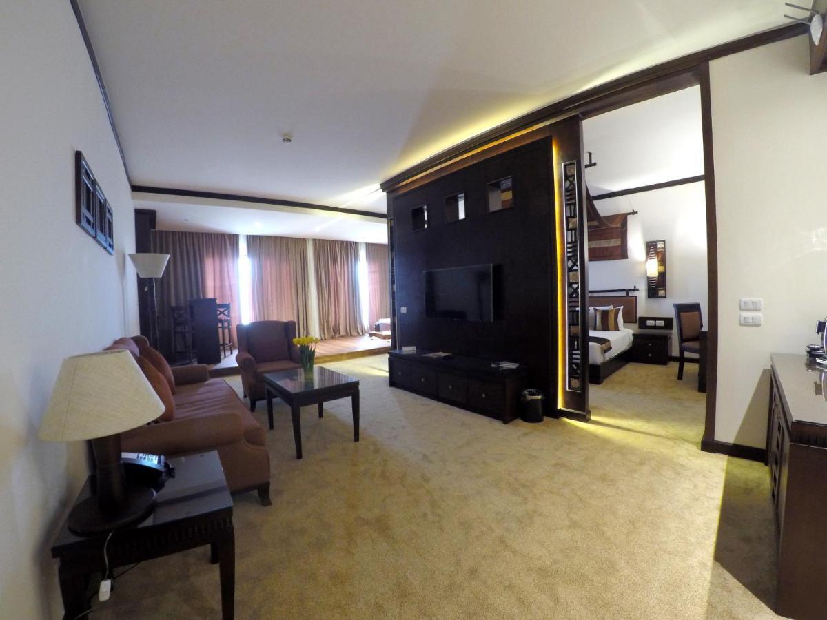Africana Hotel & Spa Qaryat Shakush Eksteriør billede